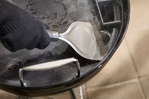 Weber żeliwna patelnia do grilli węglowych o średnicy 57 cm