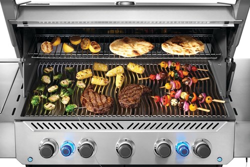 Napoleon grill gazowy Prestige® 665 z palnikiem rożna,Sizzle Zone™