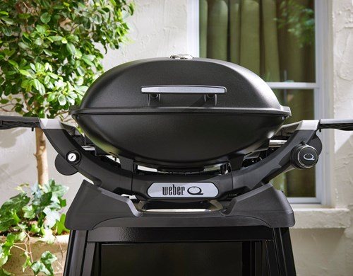 Grill gazowy Weber Q 2200N ze stolikami bocznymi i wózkiem Premium
