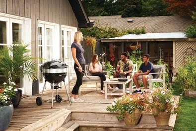 Grill kulisty Napoleon PRO22  na węgiel drzewny