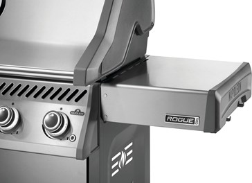 Grill gazowy Napoleon Rogue® PRO 425 z palnikiem bocznym Sizzle Zone™