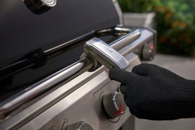 Weber Podręczna lampka do grilli gazowych Spirit i Genesis