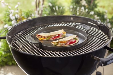 Gourmet BBQ System - Patelnia żeliwna Weber